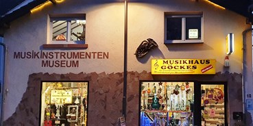 Frankfurt regional einkaufen - Musik und Instrumente: Musikinstrumente - Deutschland - Musikhaus Göckes